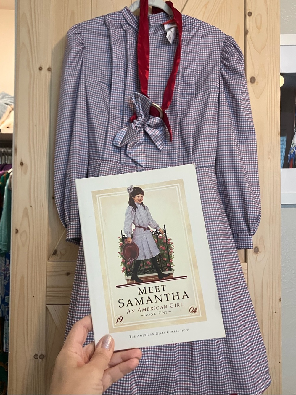 American Girl Samantha Costume + Bow & Book - Women’s